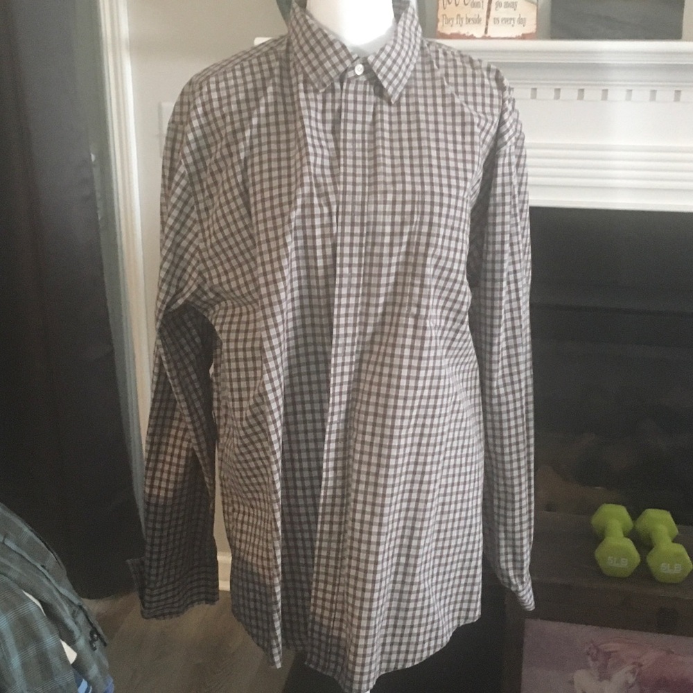 croft & barrow Men's Gray and Brown Checked Dress Shirt